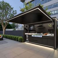 Cuisine extérieure moderne et fermée avec barbecue complet et bar, finition laquée, robinet, charnière et panier de rangement pour appartement