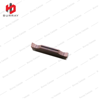 Insert de tournage de rainurage de coupe CNC MGGN200/300-Q-8 outil de rainurage coudé pour l'usinage de l'acier et de l'acier inoxydable avec revêtement PVD