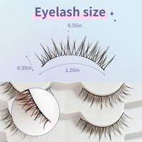Faux cils naturels légers avec bande transparente et extrémités évasées et volumineuses, application facile pour le maquillage quotidien