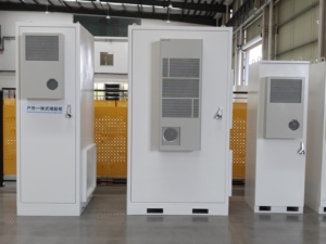 ระบบกักเก็บพลังงานแสงอาทิตย์แบบตู้ 100KWH 112KWH 50KWH ระบบกักเก็บพลังงานเชิงพาณิชย์ประสิทธิภาพสูงสำหรับไมโครกริด - Product Image 5