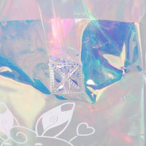 Bolsa de mano popular de PVC con diseño de pistola láser 2025, de alta sensibilidad, para compras en supermercado, bolsa de gelatina de colores fantasía, bolsas de plástico PE - Product Image 4