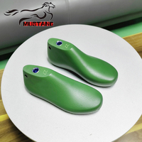 Mustang Fournisseur Logo personnalisé Chaussure en toile décontractée Arbre Plastique durable Vente en gros Chaussures de sport Dernière