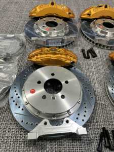 Kits de freinage haute performance résistants à la chaleur avec disques flottants et étriers sport pour <span class=keywords><strong>BMW</strong></span> M3 E46 - Product Image 6
