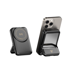 พาวเวอร์แบงค์แม่เหล็ก 15W 7700mAh พร้อมระบบชาร์จไร้สาย 3-in-1 - Product Image 1