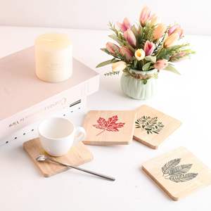 2025 nouveau produit <span class=keywords><strong>DJ</strong></span> Source usine gravé caboteur en bois couleur isolé à la chaleur tasse à café caboteur pour la maison européenne américaine - Product Image 3