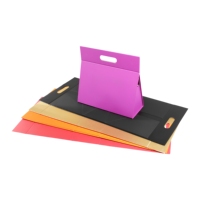 Boîte pliante rigide magnétique en une seule pièce, personnalisée, triangulaire, à poignée, écologique, réutilisable, couleur unie, boîte d'emballage cadeau