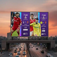 Panneaux d'affichage commerciaux P8 P10 pour l'entrée des complexes hôteliers, marketing, groupes hôteliers, Dubaï, panneaux LED numériques extérieurs