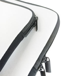 UOO Patrón de impresión personalizado 13 15,6 17 pulgadas Bolsa de manga de portátil de neopreno blanco en blanco con diseño de impresiones completas OEM - Product Image 5