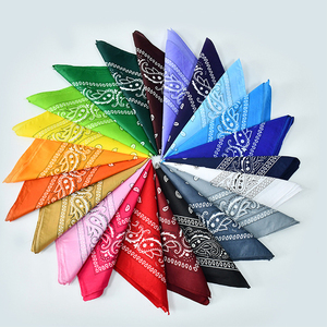 ผ้าพันคอโพลีเอสเตอร์ลายดอกแคชเมียร์ทรงสี่เหลี่ยม ผ้าพันคอฮิปฮอปสำหรับกิจกรรมกลางแจ้ง ปั่นจักรยาน ขายส่ง ผ้าโพกศีรษะ - Product Image 6