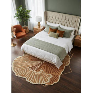 Tapis ovale moderne abstrait en laine tuftée à la main de qualité supérieure, design beige et marron, pour salon, décoration intérieure, pique-nique, cadeau du Nouvel An - Product Image 2