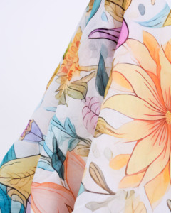 <span class=keywords><strong>Tissu</strong></span> floral <span class=keywords><strong>en</strong></span> voile de coton japonais imprimé numériquement sur mesure pour Toub Soudanais, Melehfa Mauritanien, Dirac Somalien Suisse, Lafaya - Product Image 3