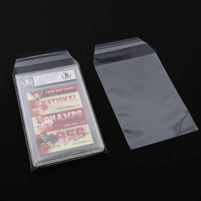 Manufacturer Wholesale Plastic Resealable Card Sleeves BGS Graded Soft Penney Clip Closure 100pcs Corner Cut for Trading Cards