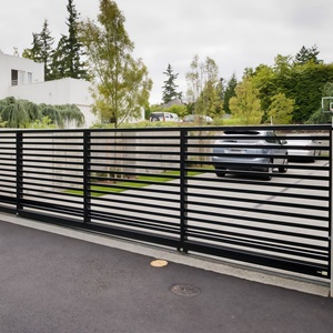 Cancello Scorrevole Moderno in Alluminio da 6 Piedi per Ingresso Carrabile, Kit di Montaggio, Accessori, Traliccio Esterno, Recinzione Orizzontale a Doghe per la Privacy - Product Image 4