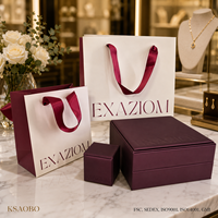Boîte à bijoux en papier avec logo personnalisé de luxe, ensemble avec sac en papier, boîte cadeau en velours bordeaux pour bague, boucles d'oreilles, collier, pour boutique, vente en gros