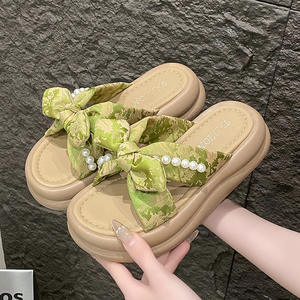 รองเท้าแตะหนังแท้สไตล์อเมริกันสำหรับผู้หญิง ดีไซน์ซัมเมอร์บีช  ใช้งานได้หลากหลาย  ใส่สบาย  บุหนานุ่ม  รุ่นเอเวอร์กรีน - Product Image 2