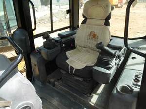 Bulldozer à chenilles Cat D5K, D5M/D5N, pour les bâtiments de Construction, article d'occasion, vente en gros, - Product Image 6