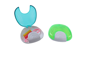 Boîte de rangement orthodontique personnalisée en plastique coloré pour <span class=keywords><strong>aligneurs</strong></span>, chewies et outil de retrait - Product Image 5