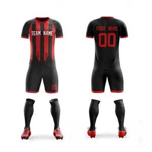저렴한 축구 유니폼 키트 OEM 로고 인쇄 맞춤형 축구 스포츠 착용