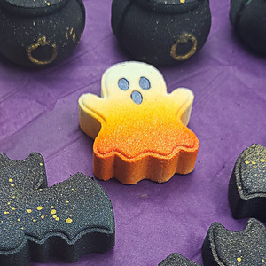 Bombas de baño orgánicas de Halloween de etiqueta privada OEM baño espeluznante Fizzies con nutrición de la piel gran oferta - Product Image 4