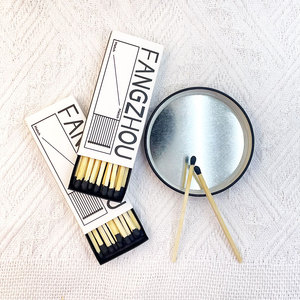 Boîtes <span class=keywords><strong>d</strong></span>'allumettes en bois écologiques personnalisées blanches et durables - Style classique avec impression de logo <span class=keywords><strong>personnalisé</strong></span> pour fêtes, hôtels et bougies - Vente en gros - Product Image 5