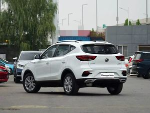 รถยนต์มือสอง MG ZS ปี 2020 เกียร์ออโต้ ขับเคลื่อนล้อหน้า ระยะทางวิ่งน้อย พวงมาลัยซ้าย ภายในสีเข้ม เบาะหนัง ล้อแม็ก R17 เครื่องยนต์เบนซิน SUV ขนาดเล็ก หลังคาซันรูฟแบบพาโนรามา 5 ช่อง - Product Image 4