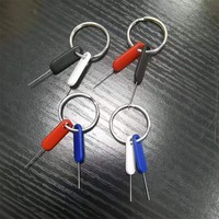 Extractor de Tarjetas SIM Portátil y Antipérdida con Dos Piezas y un Llavero para Transporte al Aire Libre