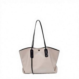 2025 Catalog Wholesale Designer Handbags Famous Brands <b>Top</b> Quality Printing Luxury Handbags for Women Women's Shoulder Bag - Product Image 2