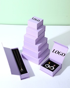 Tùy Chỉnh Sang Trọng Flip-<span class=keywords><strong>Top</strong></span> Từ Tông Hộp Nhẫn 2Cm Dày Miếng Bọt Biển Lót Bông Tai Vòng Cổ Đồng Hồ UV Lợi Thế Lá - Product Image 1