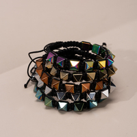 Bracelet en pierres précieuses naturelles fait à la main pour hommes, perles d'hématite géométriques, bracelet tressé, style minimaliste, bracelet pour hommes