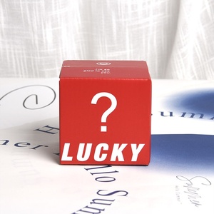 Scatola Sorpresa Personalizzata per Capodanno, Cartone Festivo Rosso Rinforzato con Stampa UV e Vantaggi Speciali - Product Image 3