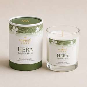 Bougie parfumée HERA (lumineuse et florale) de Navasukhon, produit d'aromathérapie relaxant en provenance de Thaïlande - Product Image 3