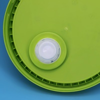 Seau en plastique rond de 3 gallons (12 L) de qualité alimentaire, avec poignées métalliques, logo personnalisable, peinture pour le transport d'eau, vente en gros