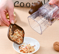 Handmatige roterende noten- en chocolademolen, mini plastic voedselvermaler, fruit- en groentesnijder/slicer, alleen handwas.