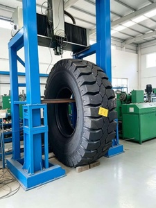 BTECH Découpeuse numérique à jet d'eau 4 axes pour pneus géants OTR de mines, machine de découpe à froid 380V 37kW haute précision sans pollution - Product Image 1