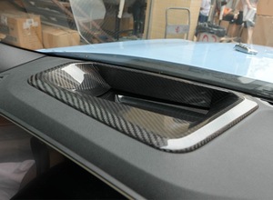 BMW M2 M3 M4 G80 G87 2 3 4シリーズ用 改造カーボンファイバー製ヘッドアップディスプレイ保護カバー - Product Image 2