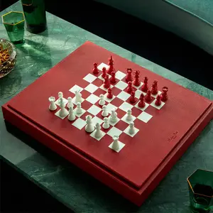 Set da Viaggio Personalizzato in Pelle Classica per Backgammon <span class=keywords><strong>con</strong></span> <span class=keywords><strong>Dama</strong></span>, Domino e Carte da Poker - Product Image 2
