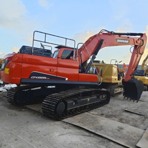 Proveedor de China Diseño original Excavadora Doosan coreana usada DX225LCA Excavadora Doosan DX 225 de segunda mano en pintura original - Product Image 1