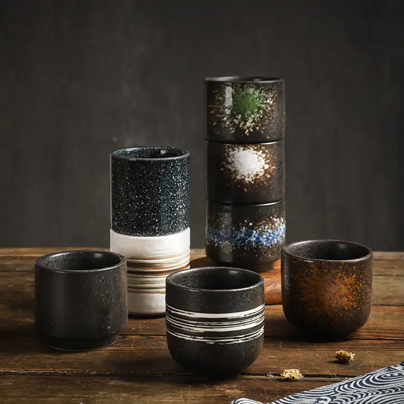 Taza de café de cerámica, taza de vino de sake de estilo japonés, taza de té Vintage tradicional creativa pequeña, tazas de café expreso de porcelana pintadas a mano