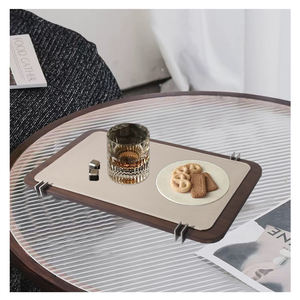 <span class=keywords><strong>Plateau</strong></span> de service personnalisé en laque noire Support de <span class=keywords><strong>pied</strong></span> en métal en cuir pour affichage de lunettes Cérémonie de bougies de fruits Plancher élégant - Product Image 6