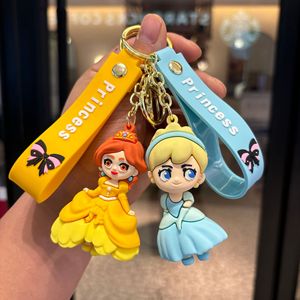 Llavero de Plástico con Colgante de las Princesas Blancanieves, Sirenita, Frozen y Rapunzel para Mochila, Llaves de Coche, Regalos Colgantes para Parejas - Product Image 4