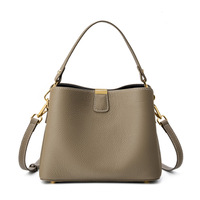 Sac fourre-tout en cuir véritable avec fermeture éclair, grande capacité, design seau, bandoulière, doublure et deux sangles d'épaule
