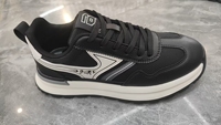 Chaussures de sport athlétiques pour hommes YIDA, légères, semelle souple amortissante, résistantes à l'usure, pour la course à pied et la marche en plein air