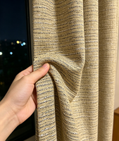 Tissu 100 % polyester de poids moyen, aspect lin, tissé avec texture jacquard unie teinte et finition élégante pour rideaux, canapés et oreillers