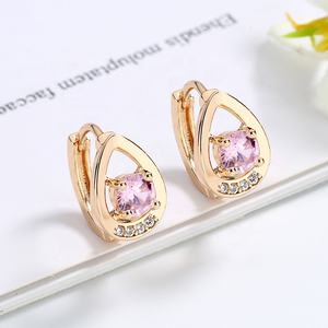 แฟชั่นอุปกรณ์เพทายต่างหูสุภาพสตรีหูแหวนที่กำหนดเอง <span class=keywords><strong>Promare</strong></span> ชุดต่างหูสำหรับผู้หญิง - Product Image 1