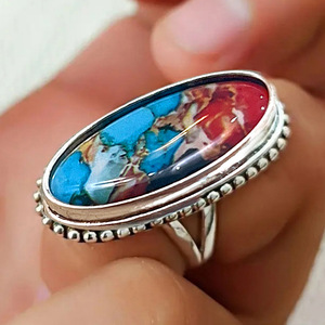 Anello a sigillo lungo ovale effetto marmo da donna, accessorio vintage di tendenza per tutti i giorni e feste - Product Image 2