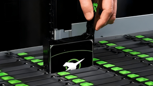 High‑Performance Reliable Bulk Storage Drive with 30TB Internal Interface for Server Mass Data Storage Work - Product Image 5