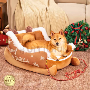 Lit de chien de Noël en forme de traîneau en peluche festif lit chaud pour animaux de compagnie de vacances pour petits chiens et chats - Product Image 3