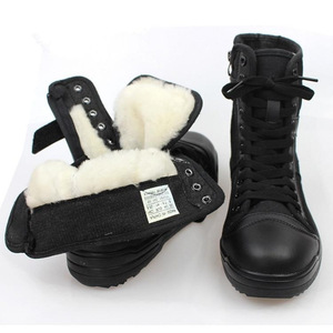 Bottes montantes en toile et maille, chaudes en laine pour l'hiver, chaussures de randonnée unisexe à talon moyen, pour usage extérieur, couleur unie, lacets avant - Product Image 2