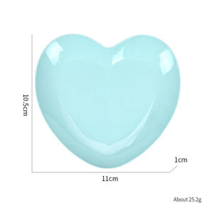 Plateau en tôle en forme de cœur personnalisé pour macarons, finition brillante, en métal, pour mariage, desserts, bijoux, rangement et présentation - Product Image 3