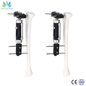 Matériel orthopédique : Fixateur externe pour fragment fémoral proximal, matériel interventionnel pour chirurgie de fracture longue de l'os fémoral, CE ISO - Product Image 1